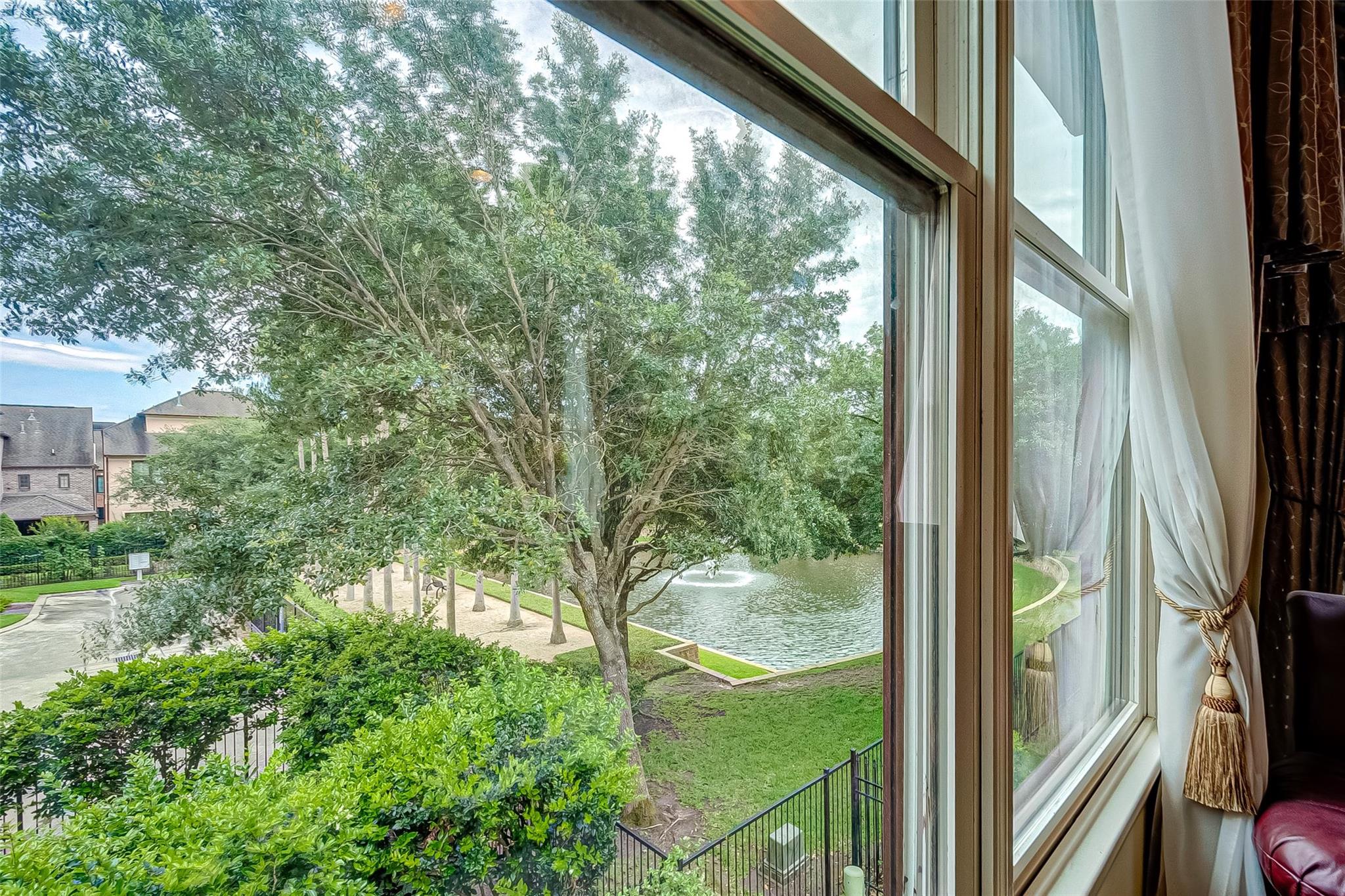 6331 W Mystic Meadow