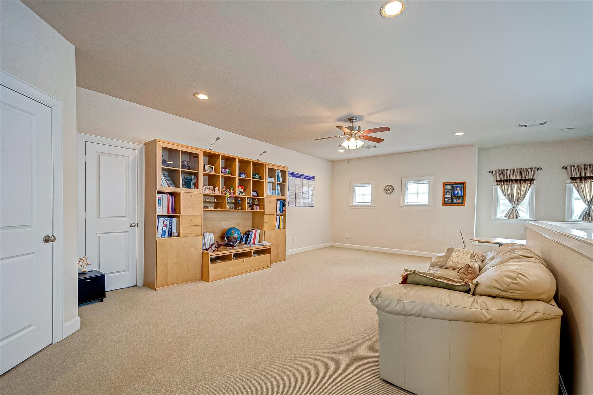 6331 W Mystic Meadow