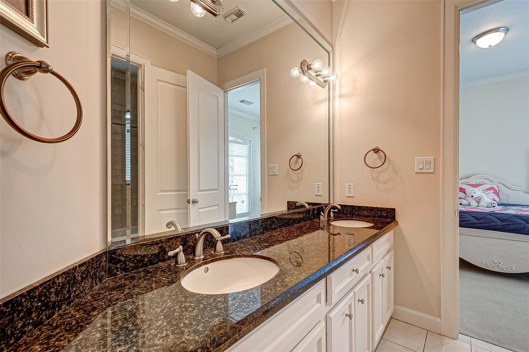 6331 W Mystic Meadow