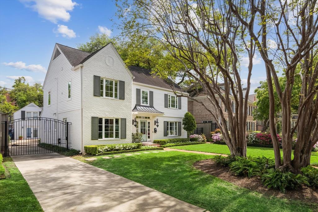 2111 Looscan Lane