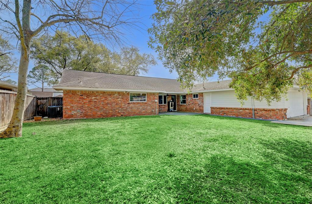 6260 Briar Rose Drive