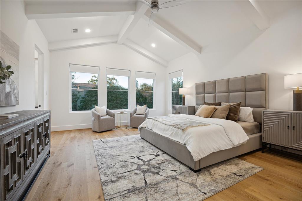 2304 Robinhood Street