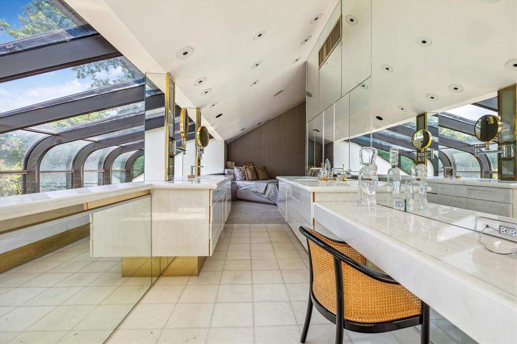 20 River Hollow Lane