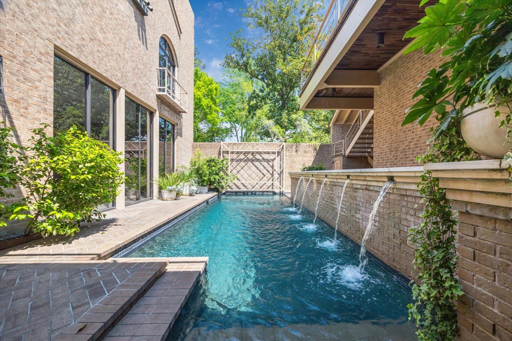 20 River Hollow Lane