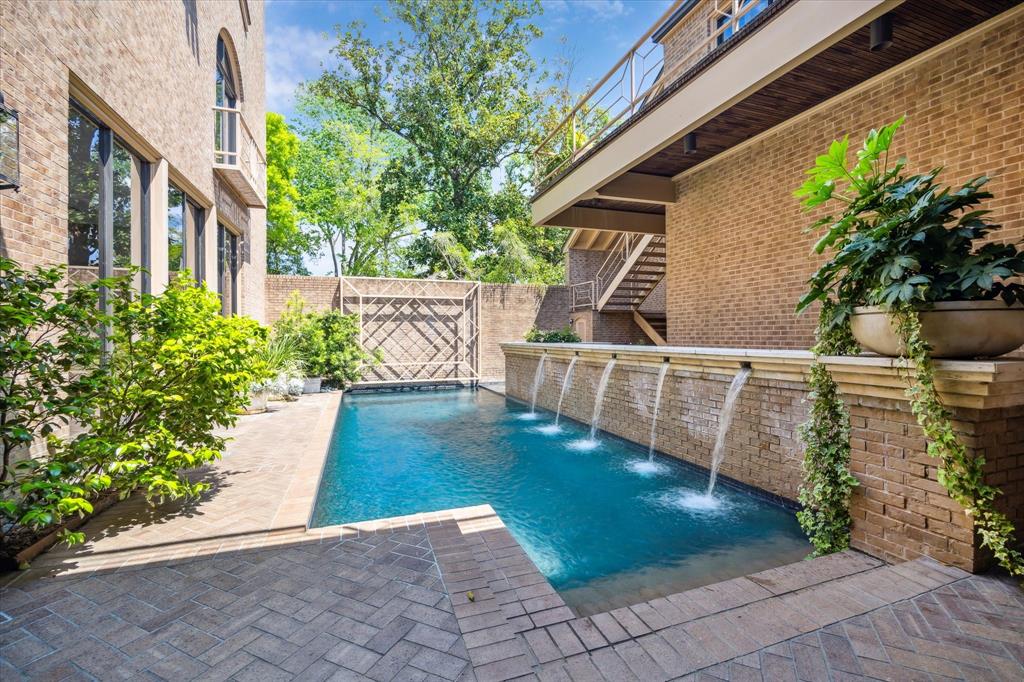 20 River Hollow Lane