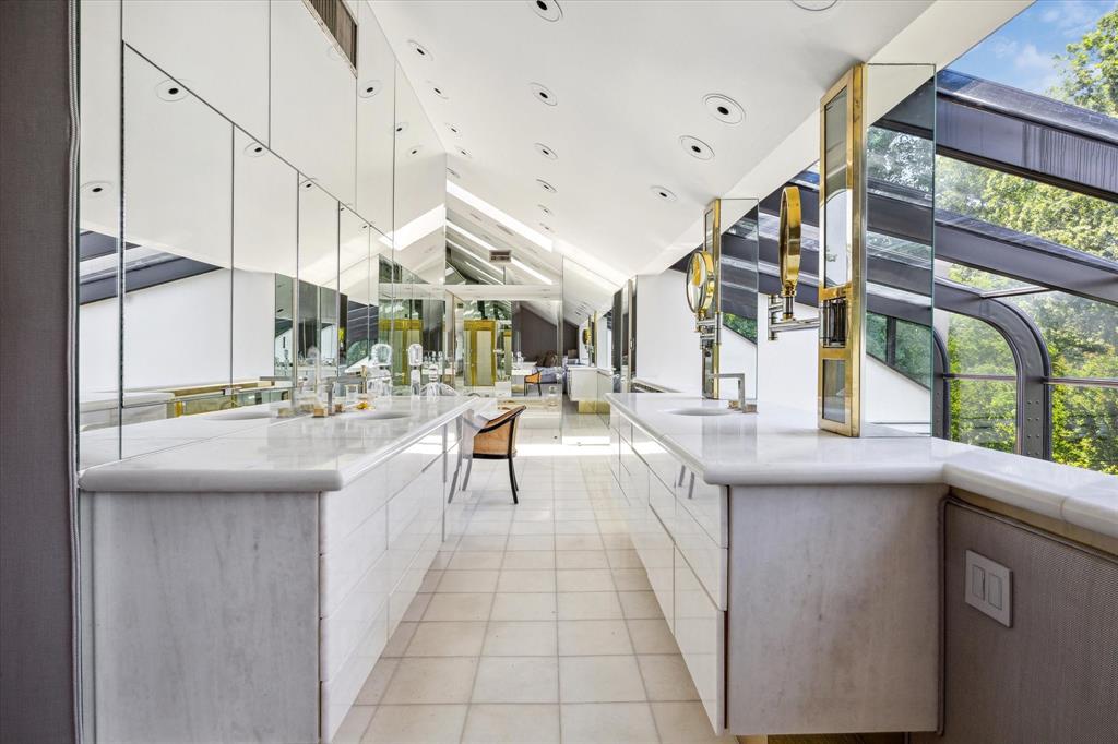 20 River Hollow Lane