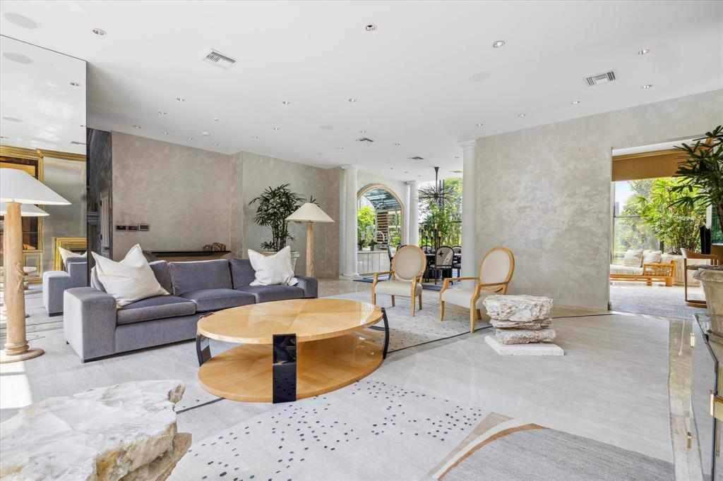 20 River Hollow Lane