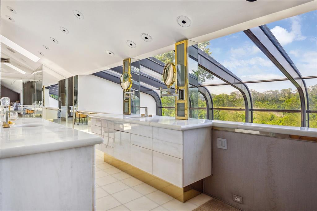 20 River Hollow Lane