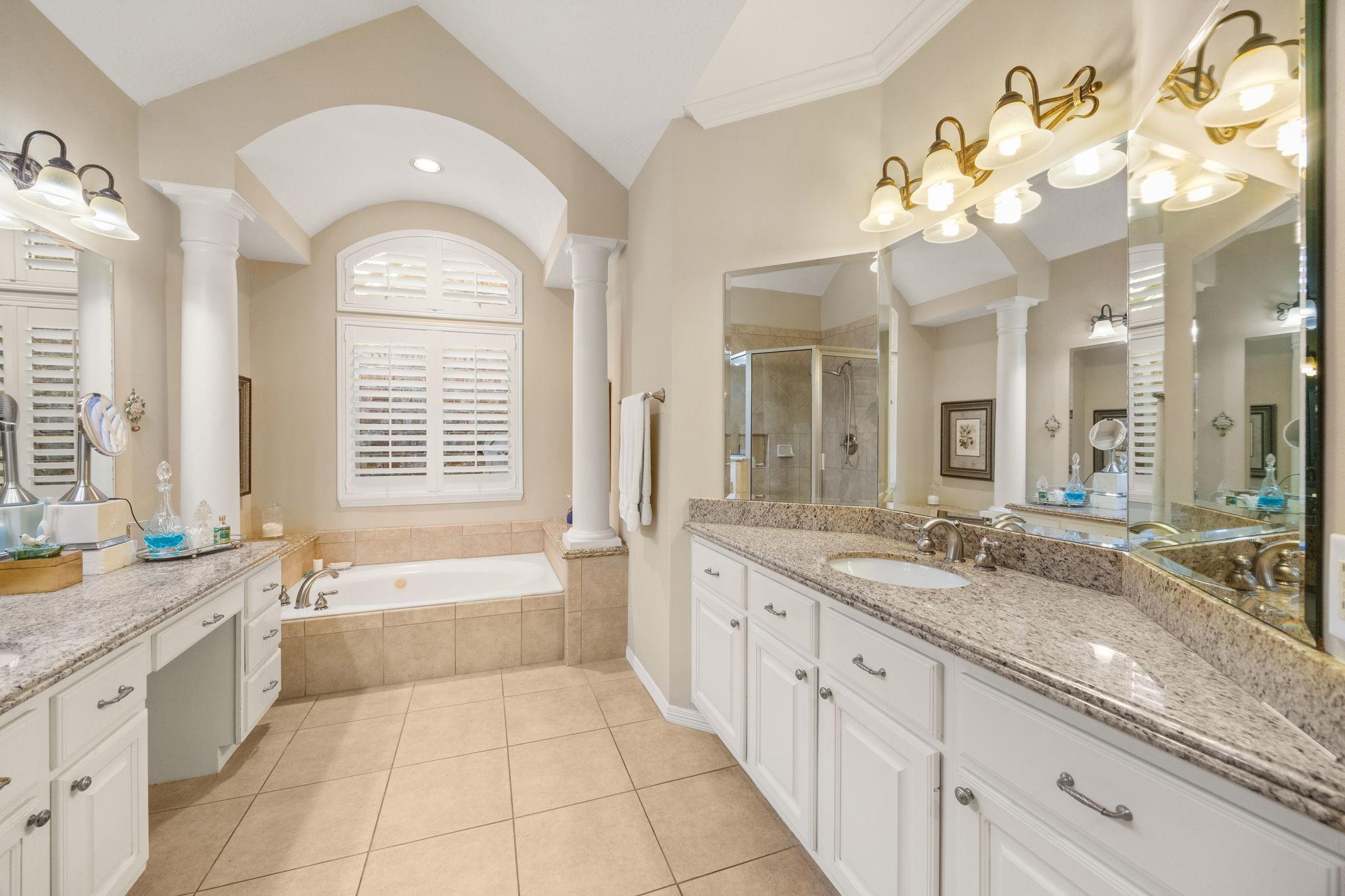 1514 Kennebeck Place