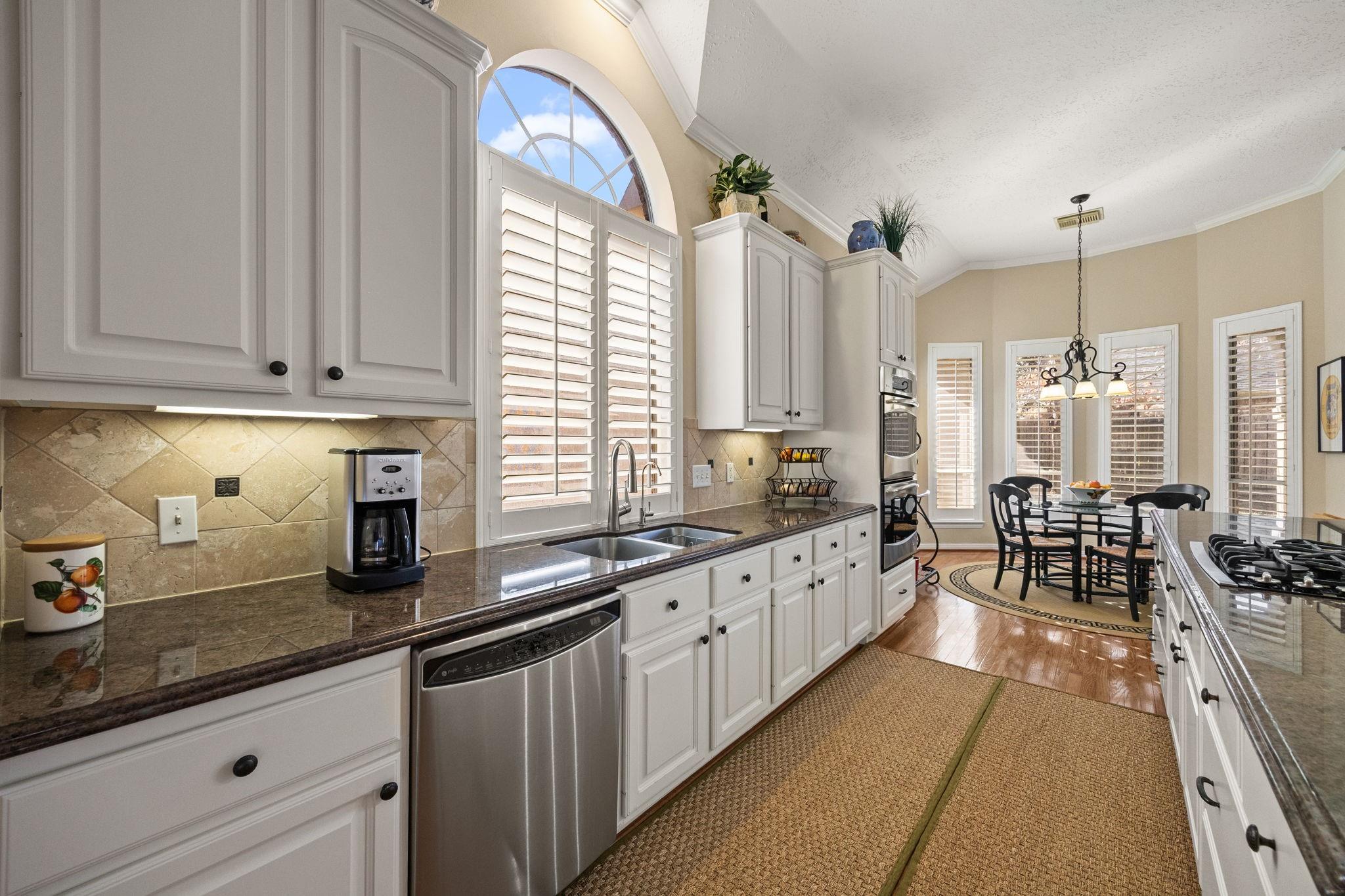 1514 Kennebeck Place