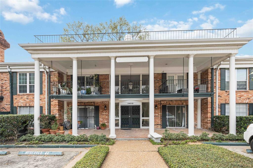 3400 Timmons Lane # 28