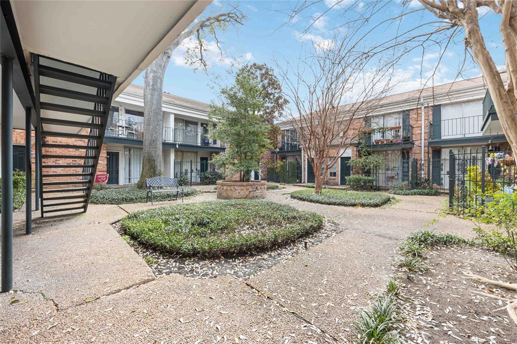 3400 Timmons Lane # 28
