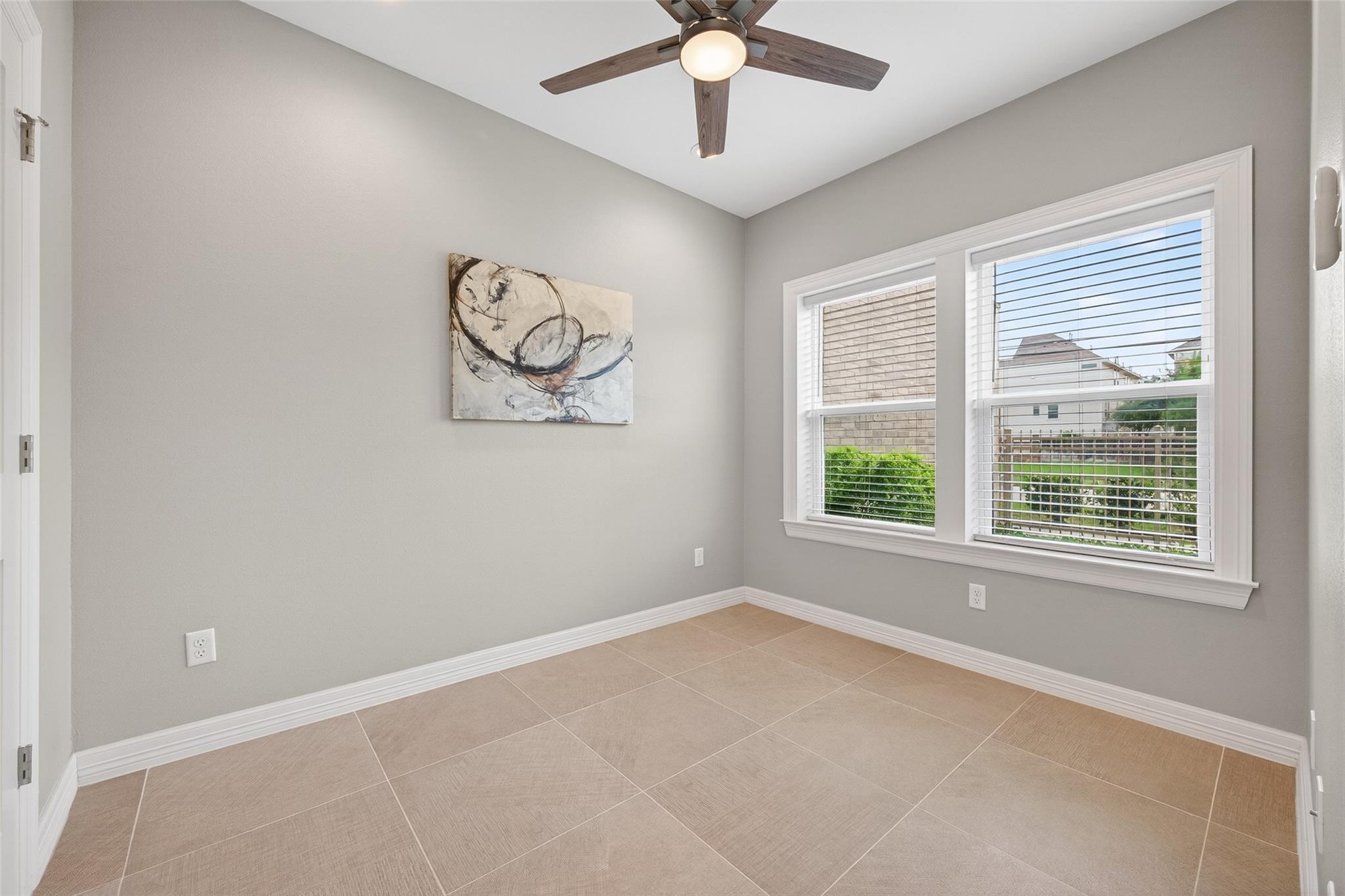5262 Ella Boulevard # 104