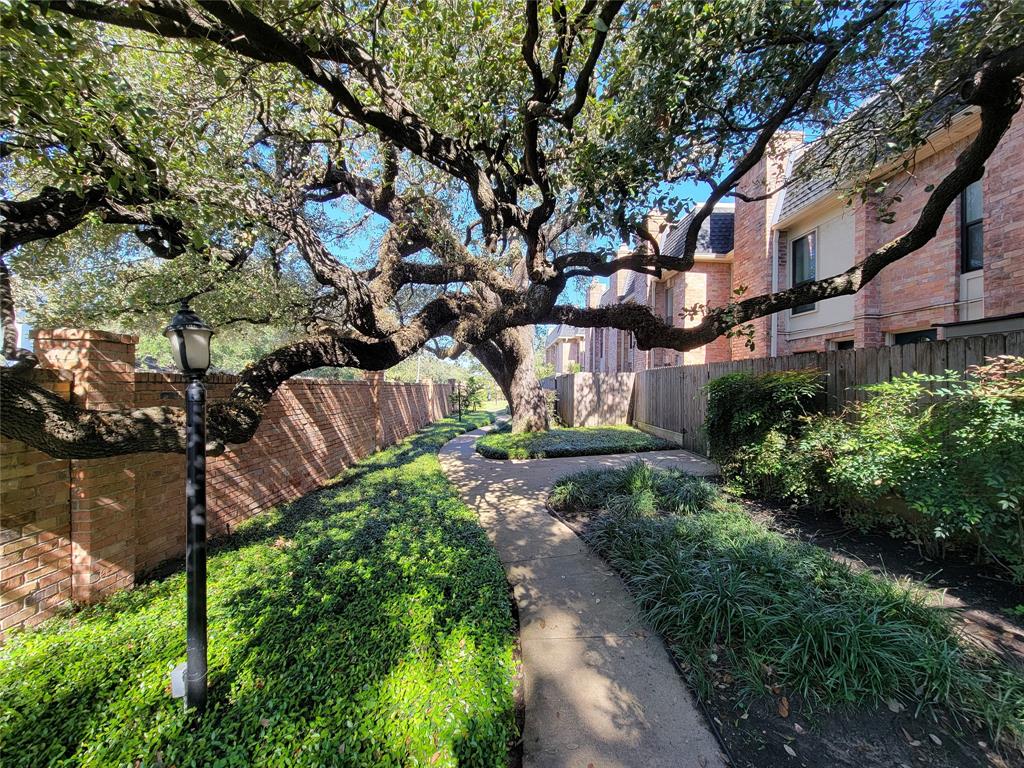 1601 S Shepherd Drive # 231