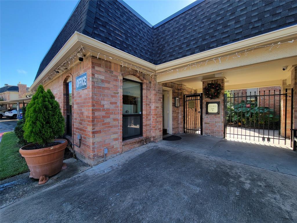 1601 S Shepherd Drive # 231
