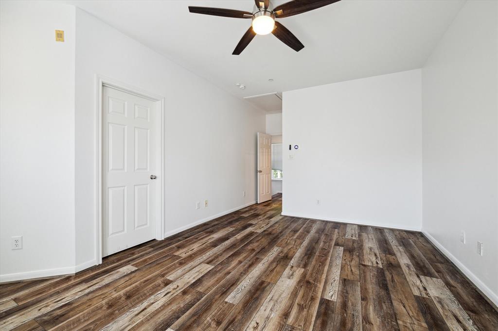 3001 Murworth Drive # 101