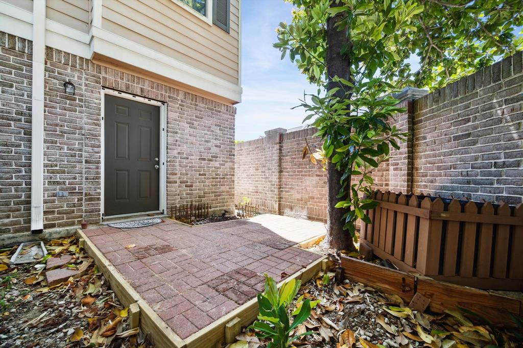 3001 Murworth Drive # 101