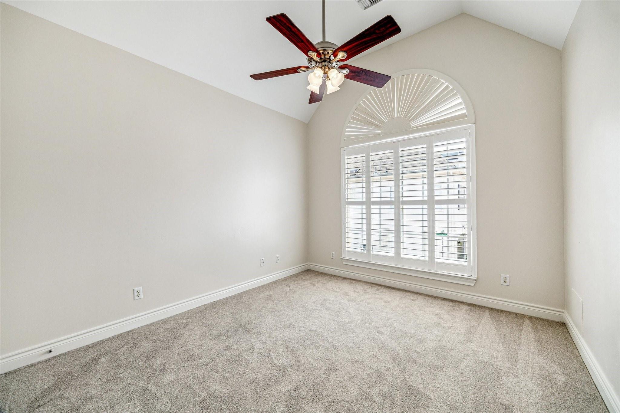 1430 E Hilshire Park Drive