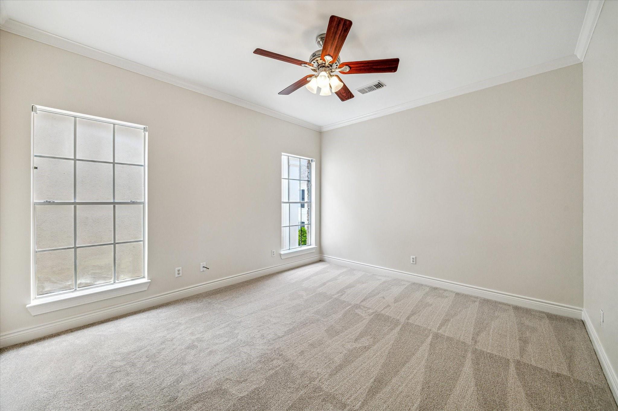 1430 E Hilshire Park Drive