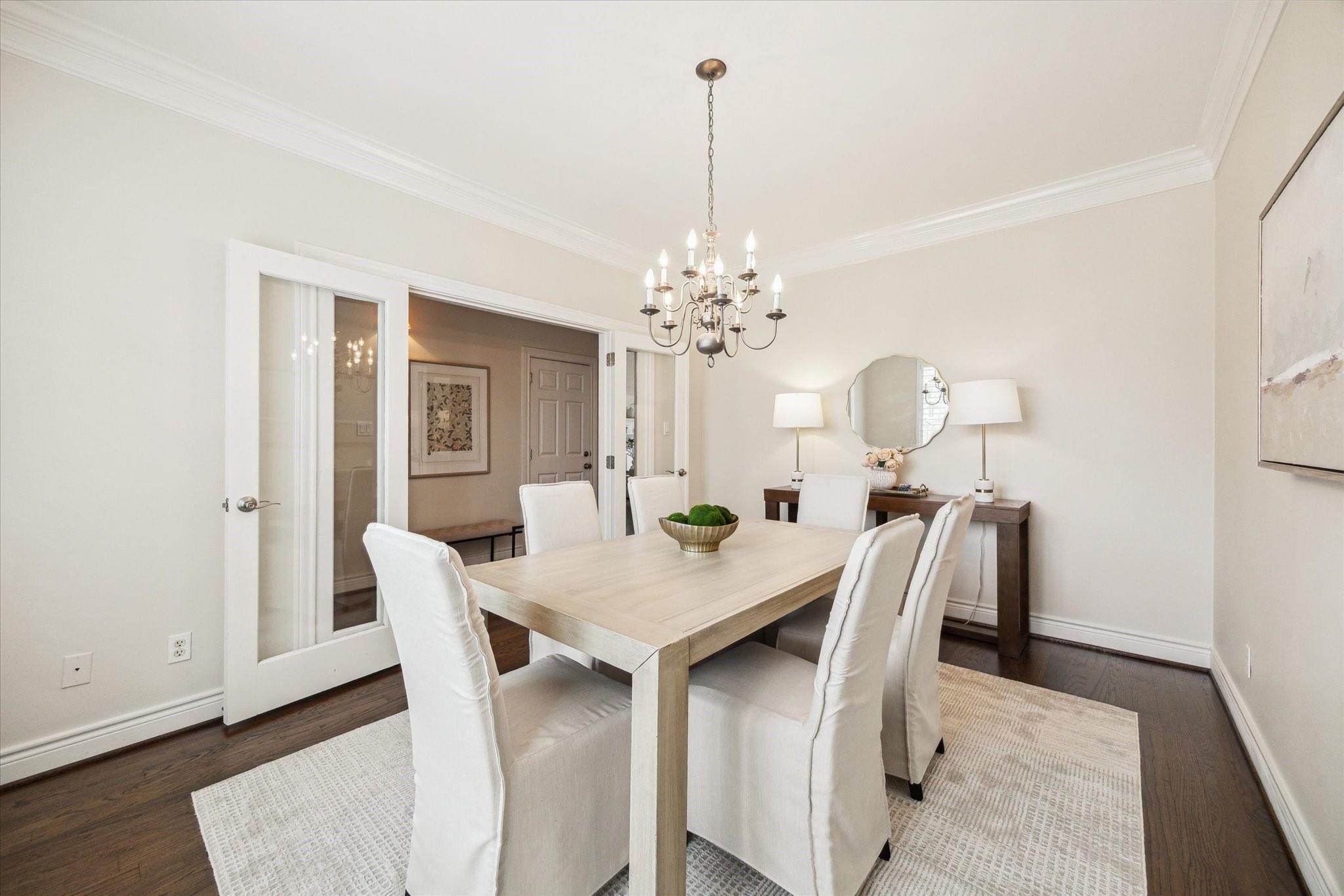 1430 E Hilshire Park Drive