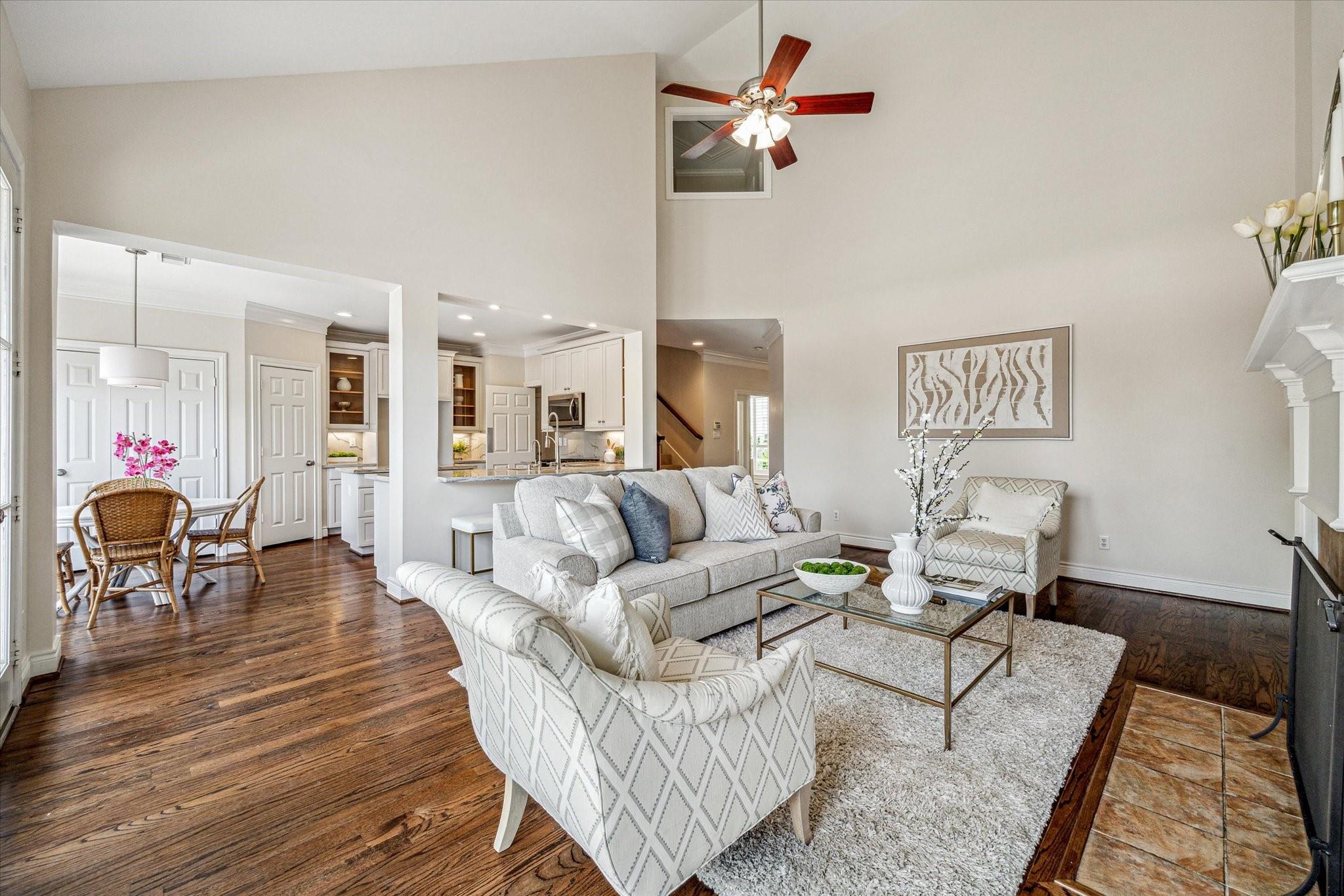 1430 E Hilshire Park Drive