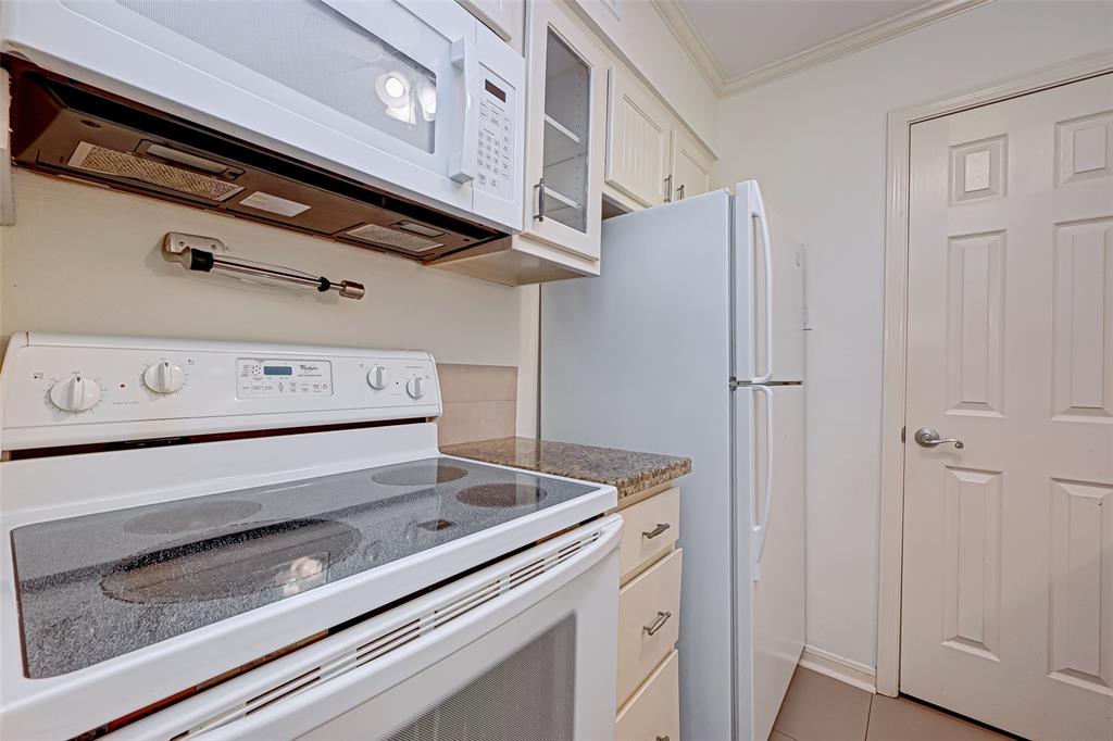 7555 Katy Freeway # 135