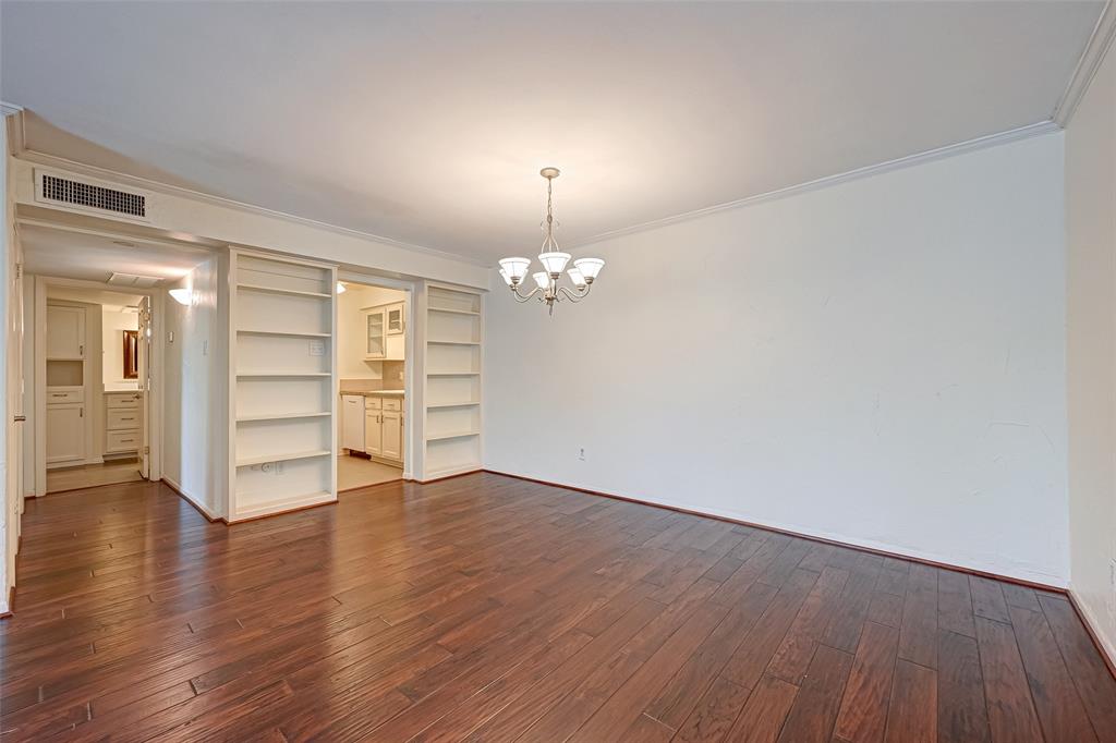 7555 Katy Freeway # 135