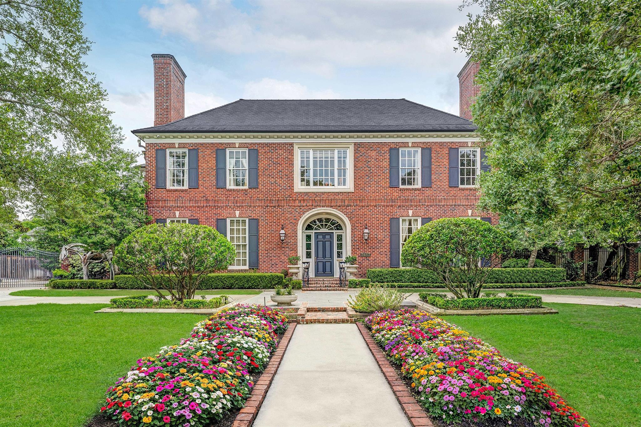 3653 Inverness Drive