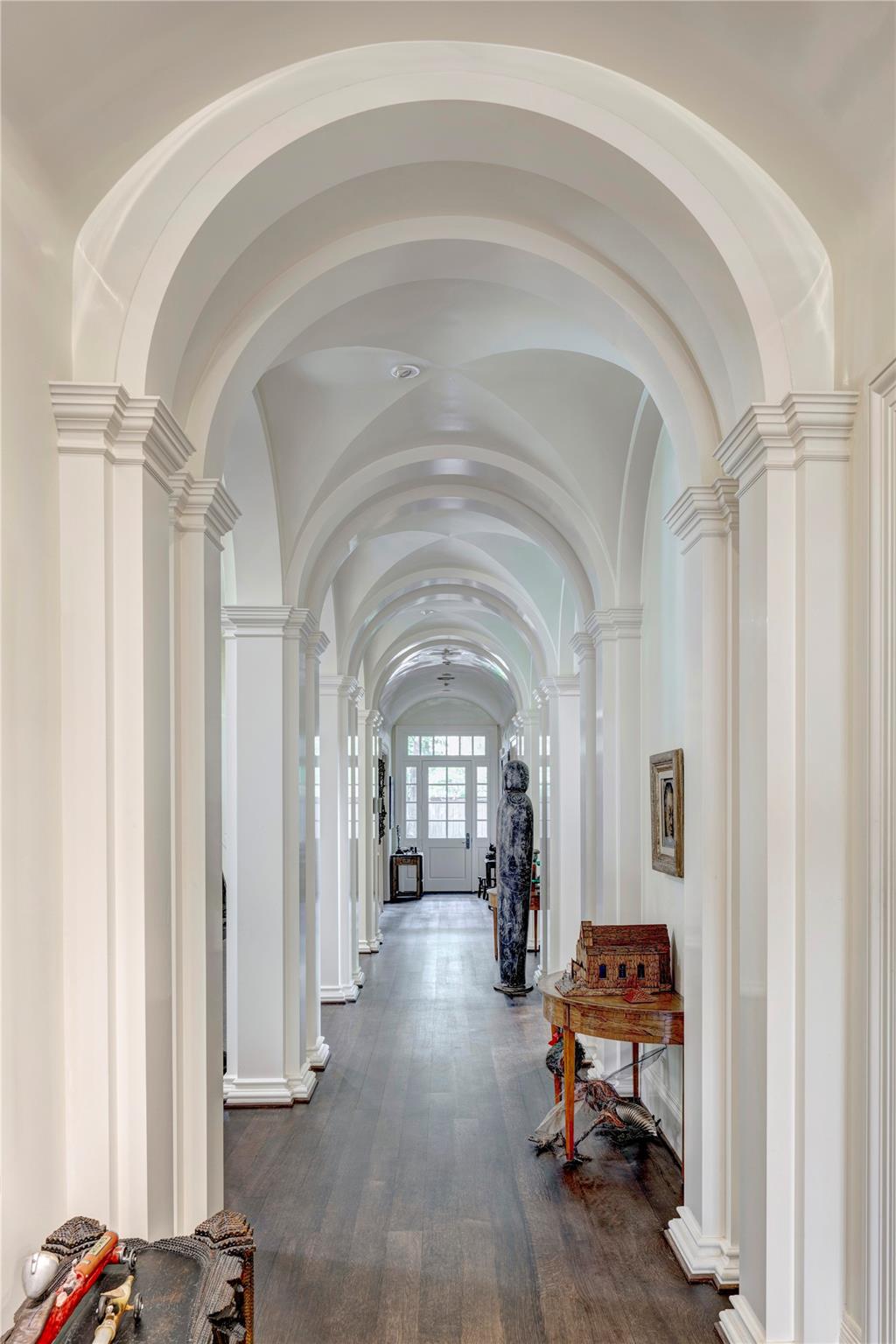 3653 Inverness Drive