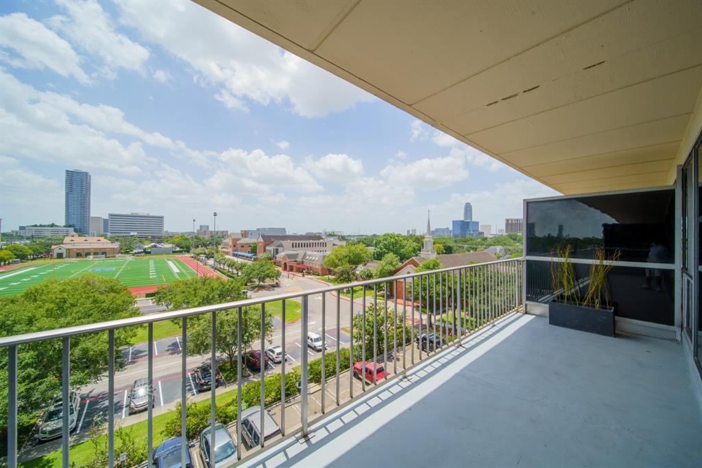 2200 Willowick Road # 5B