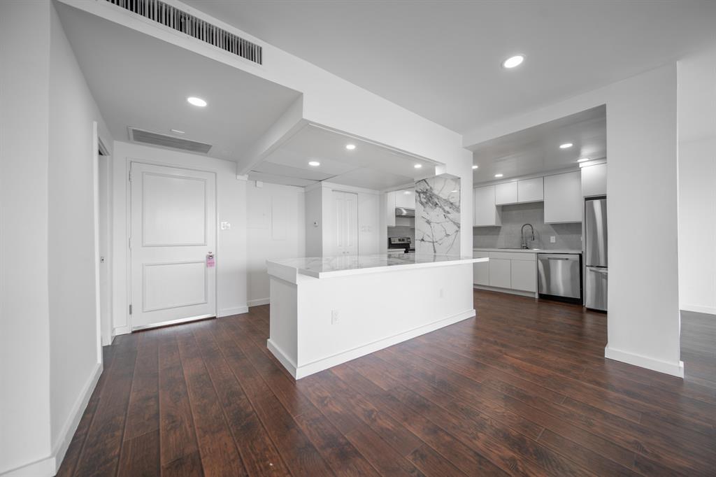 2200 Willowick Road # 5B