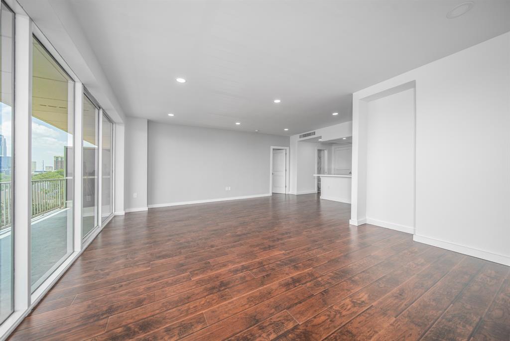 2200 Willowick Road # 5B