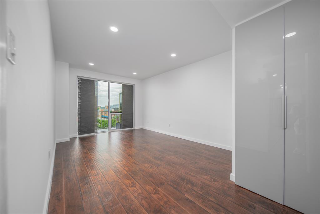 2200 Willowick Road # 5B