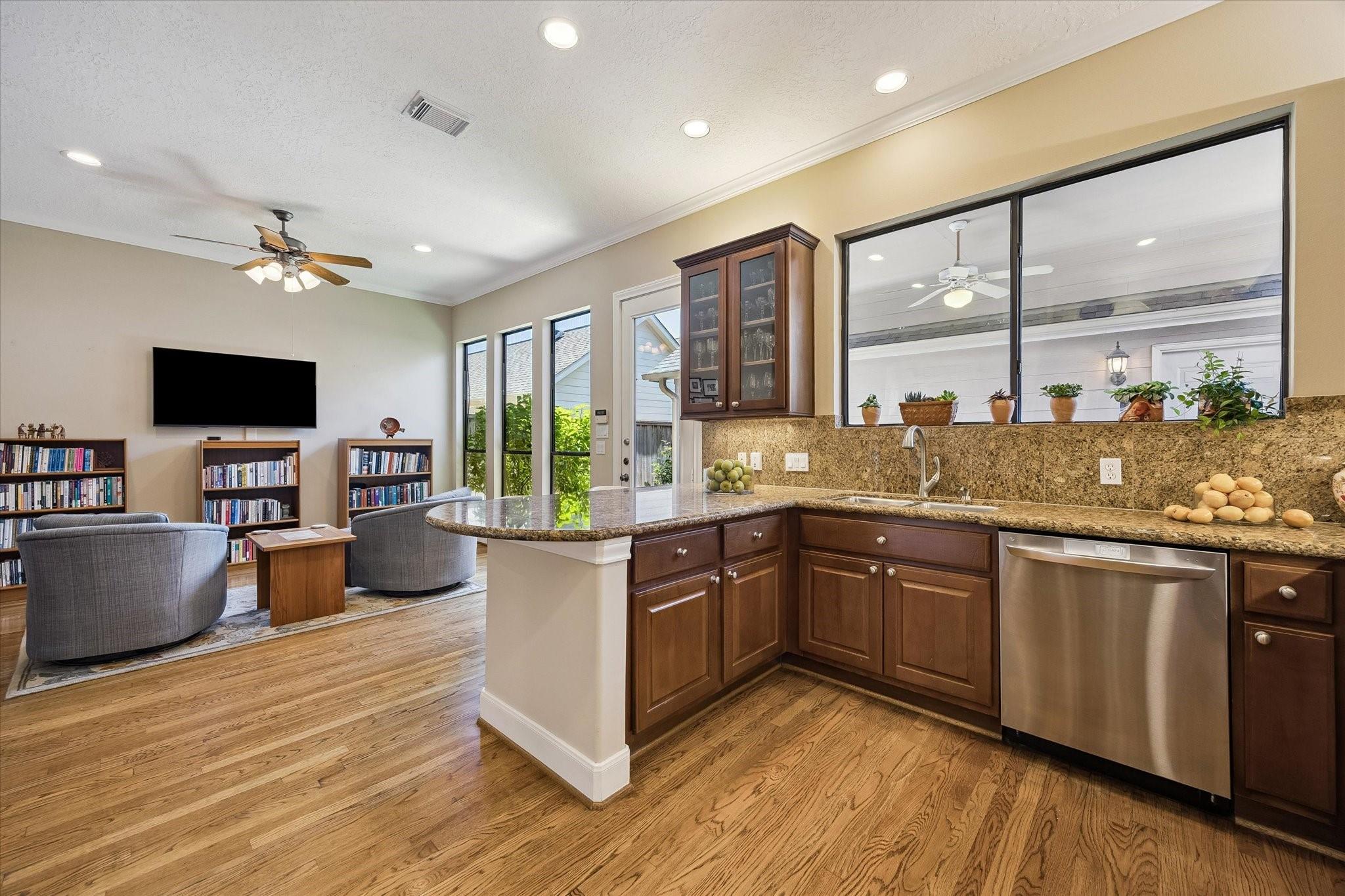 3339 Green Tree Park