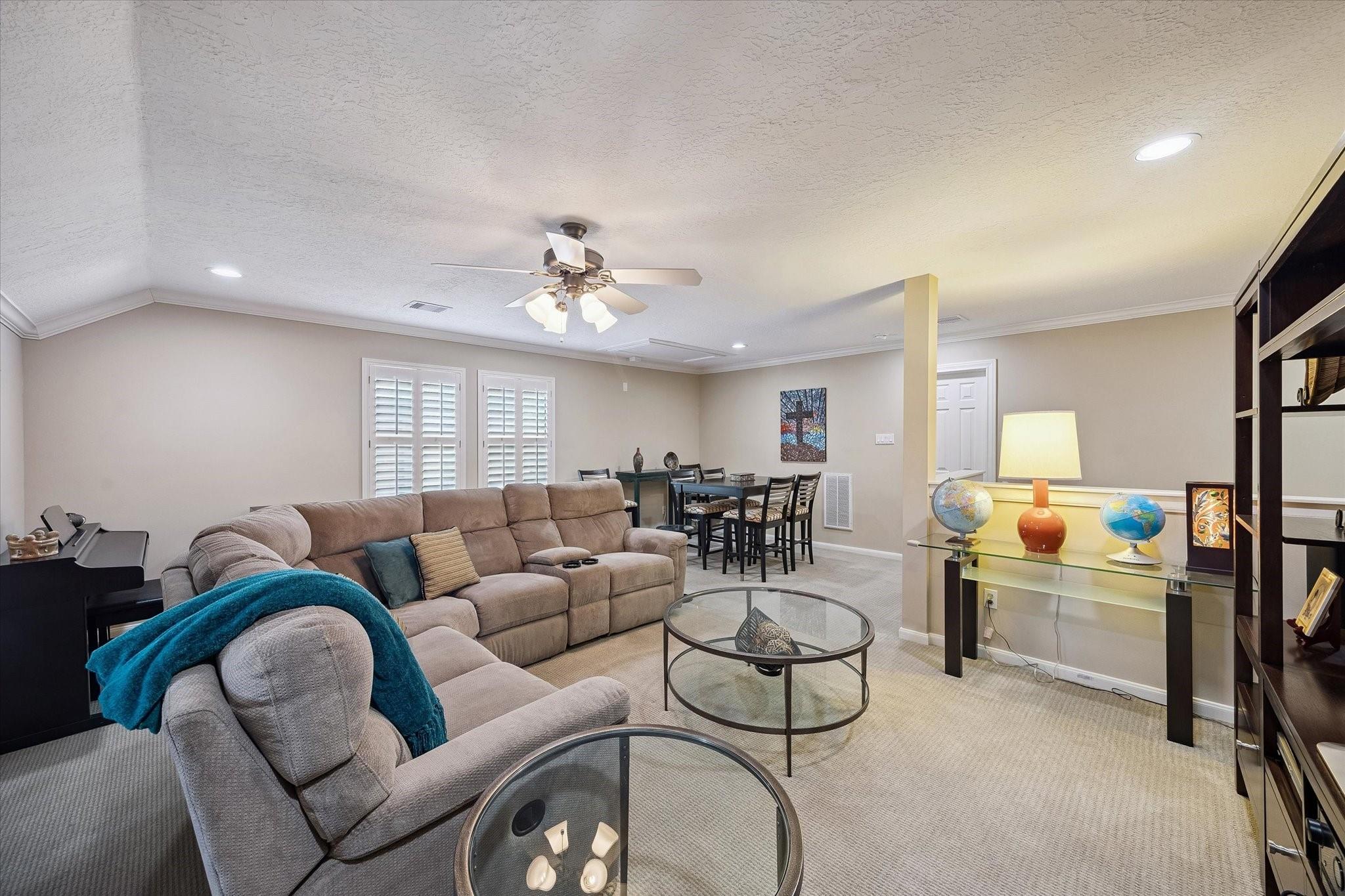 3339 Green Tree Park