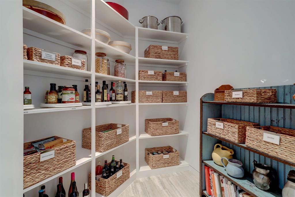 2701 Westheimer Road Unit: PHE