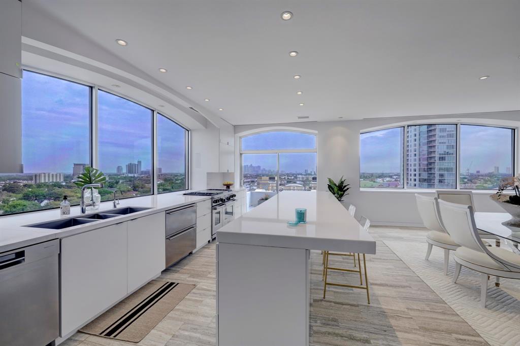 2701 Westheimer Road Unit: PHE