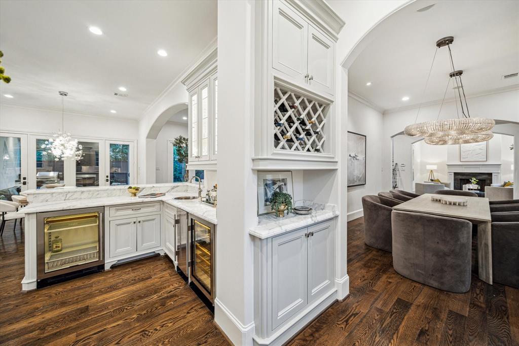 6401 Brompton Road