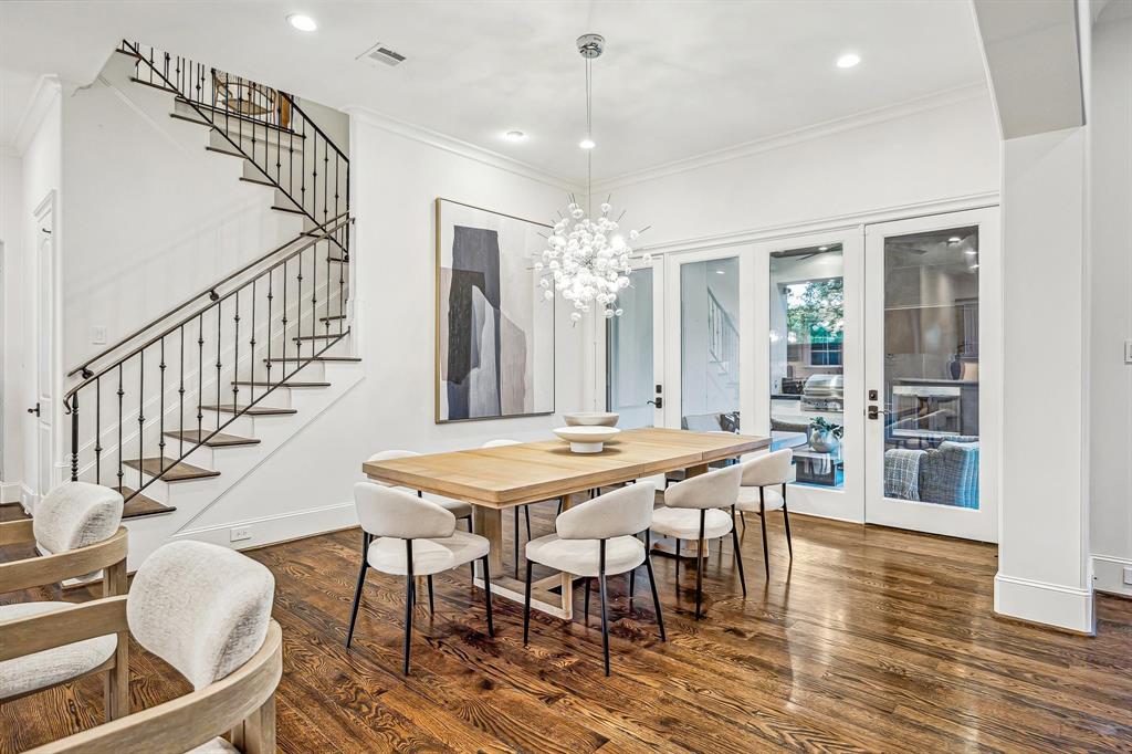6401 Brompton Road