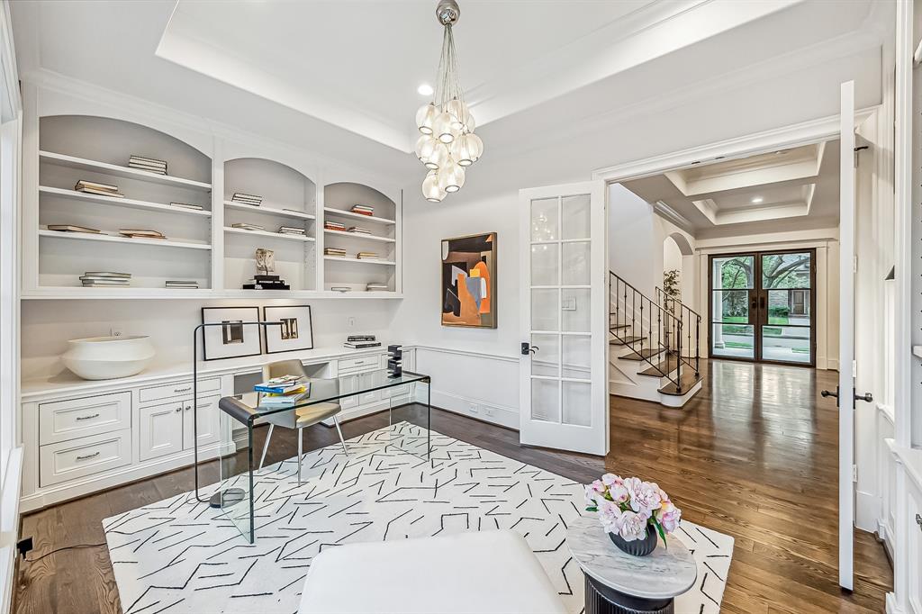 6401 Brompton Road