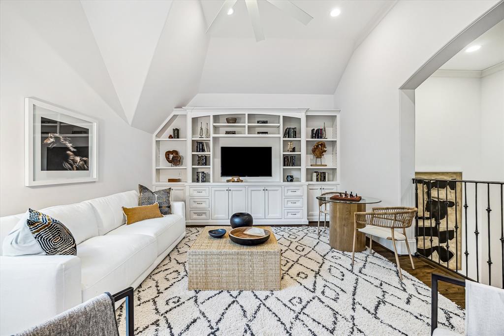 6401 Brompton Road