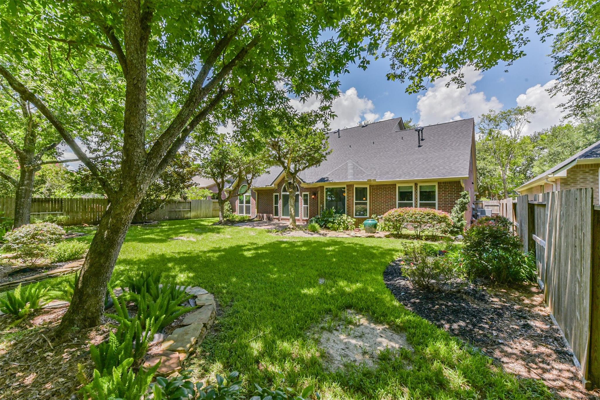 16910 Cottonwood Way