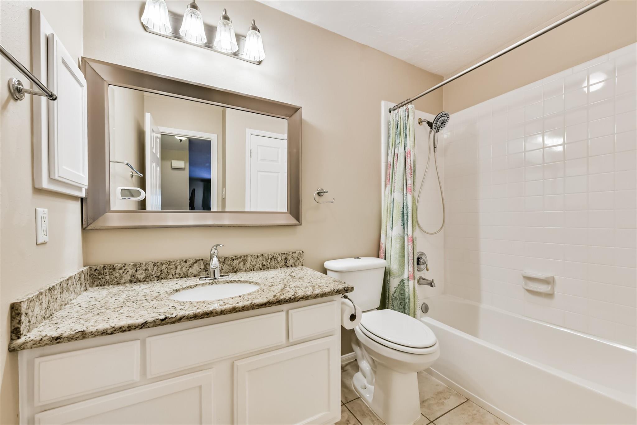 16910 Cottonwood Way