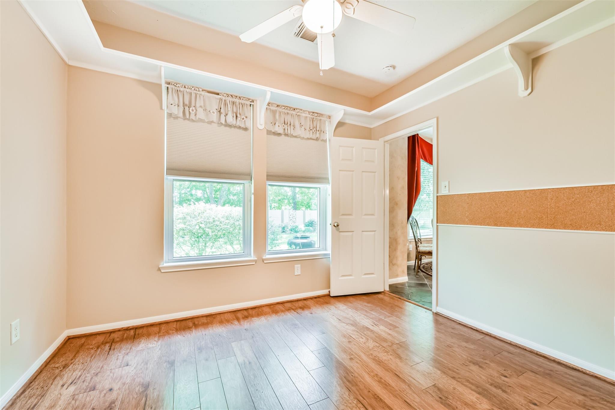 16910 Cottonwood Way