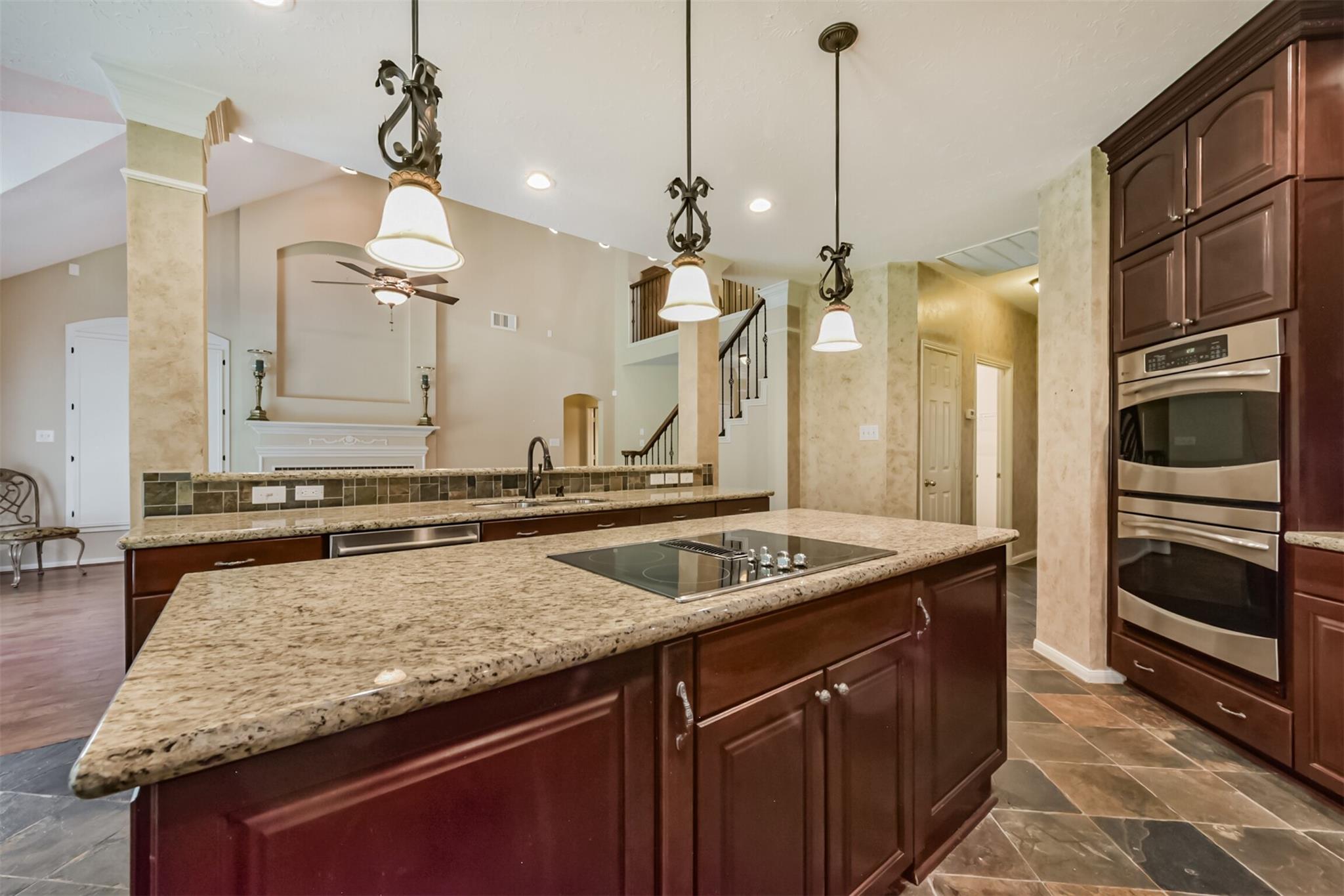 16910 Cottonwood Way