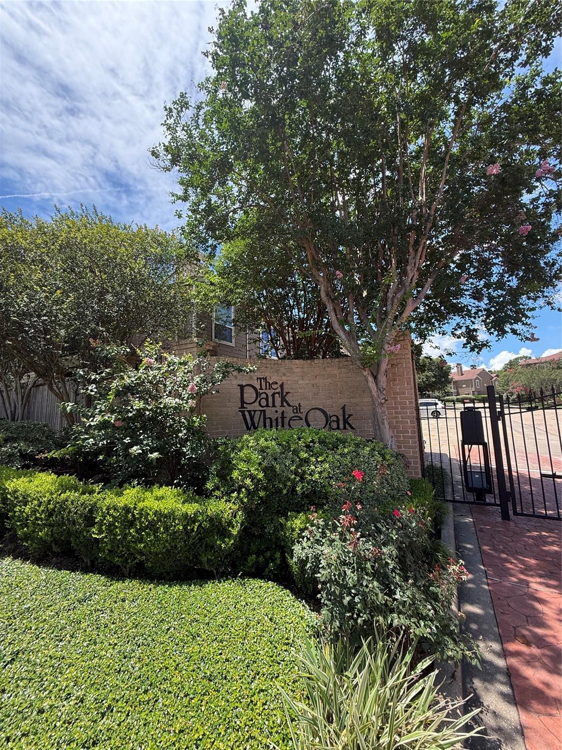 1880 White Oak Drive # 141