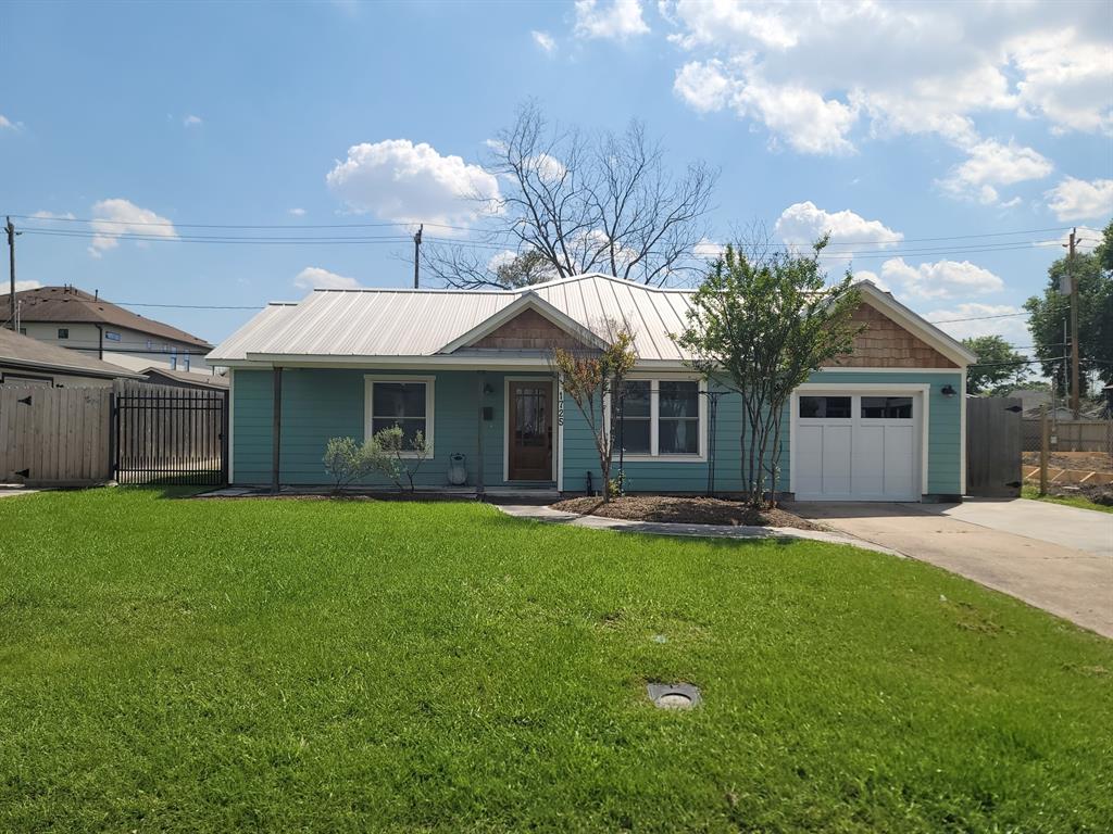 1725 Woodcrest Drive