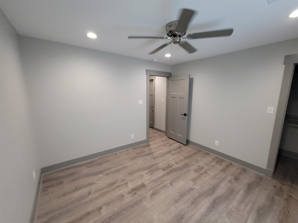 1725 Woodcrest Drive