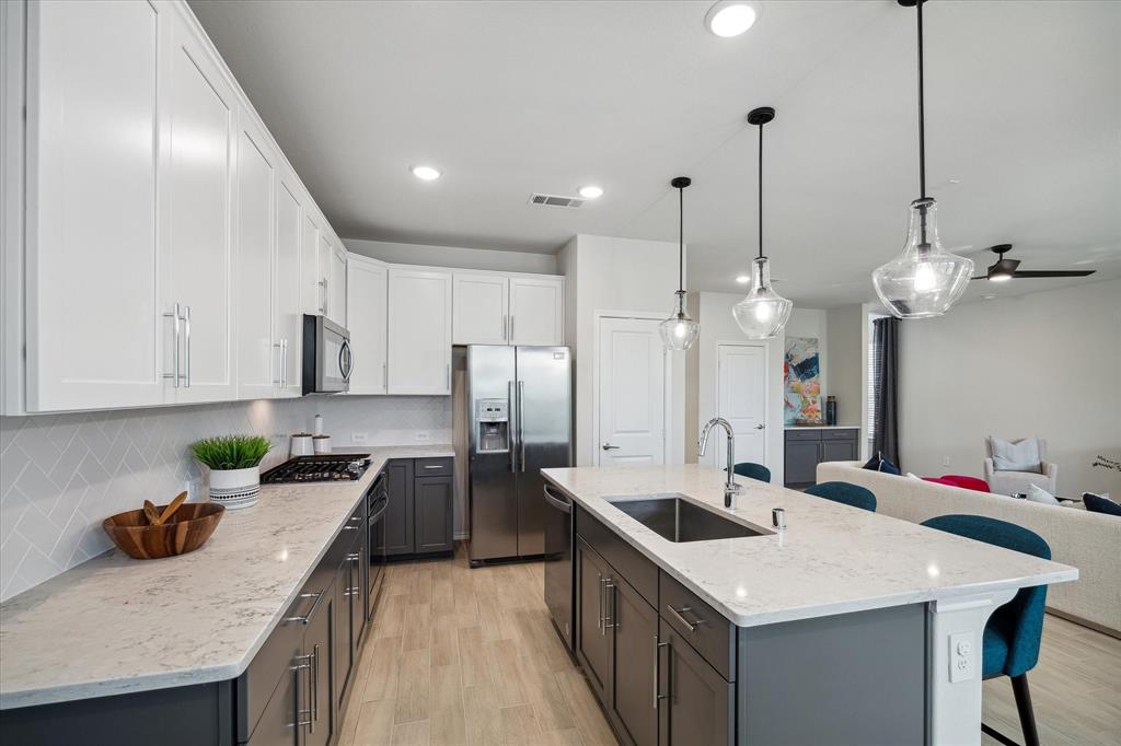 4005 Delta Rose Street