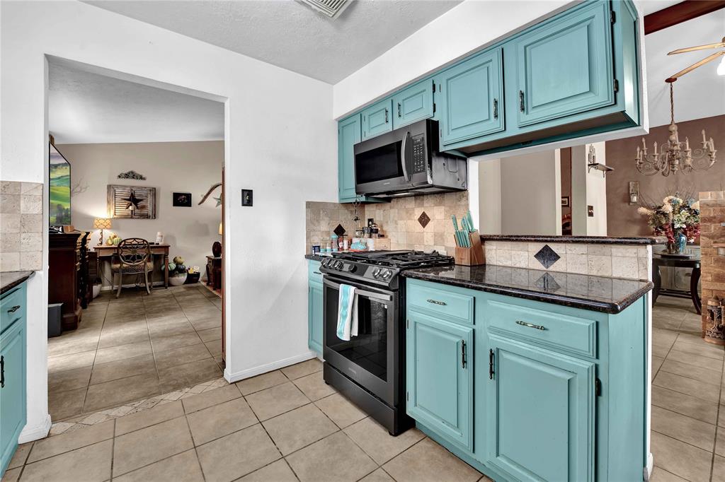 8826 Parkcrest Forest Drive